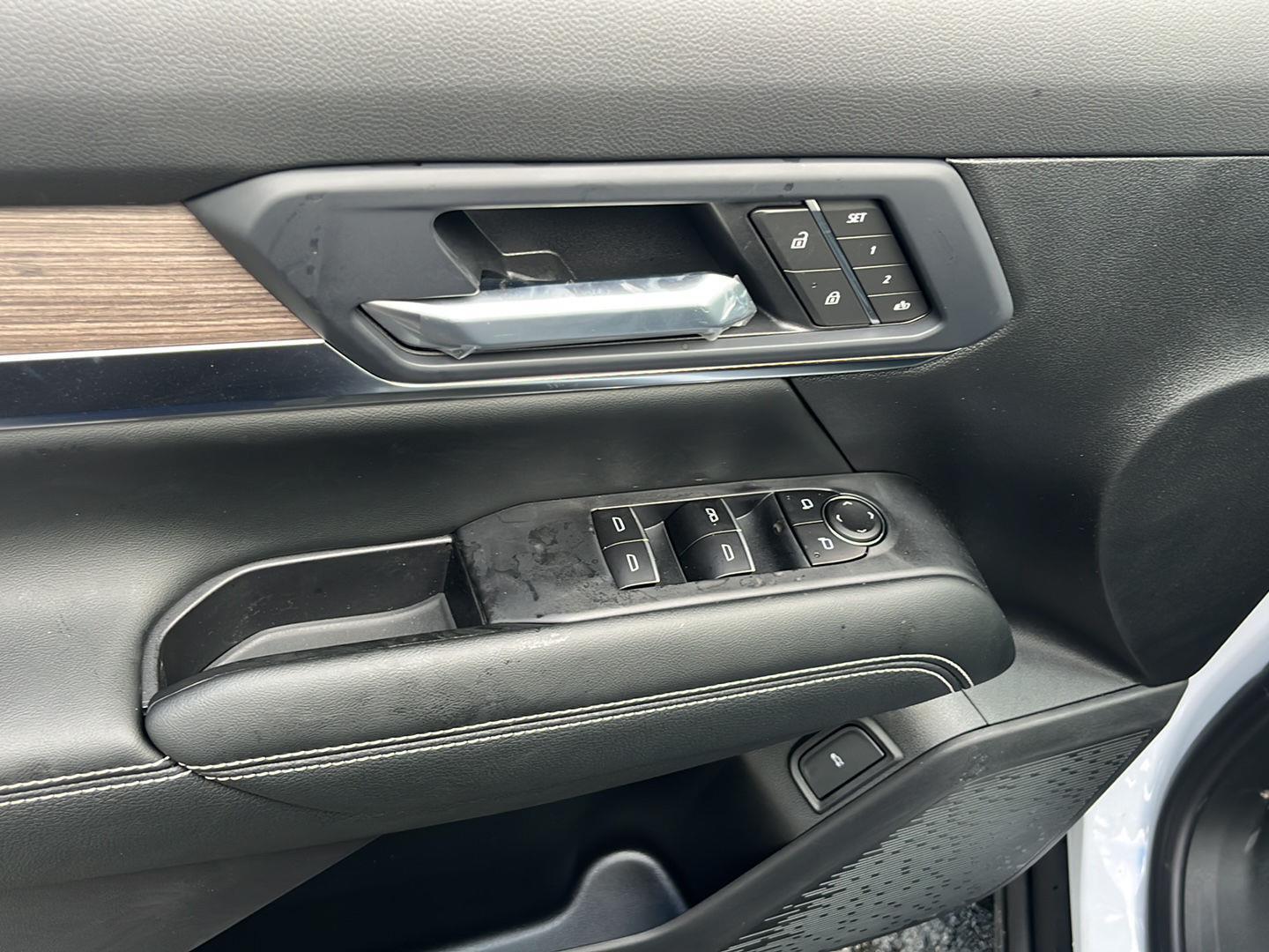 2026 Gmc Terrain Denali photo 16