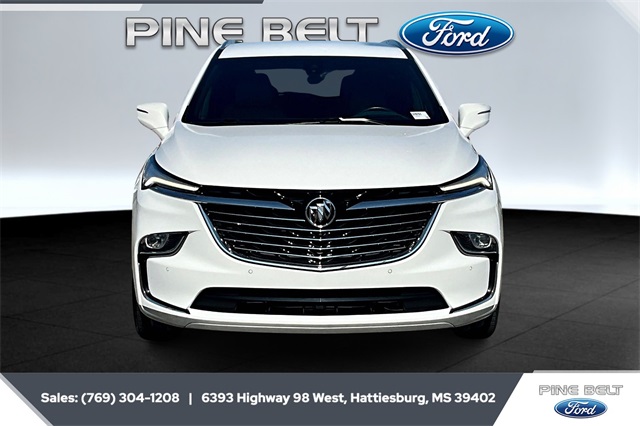 2024 Buick Enclave Premium photo 2
