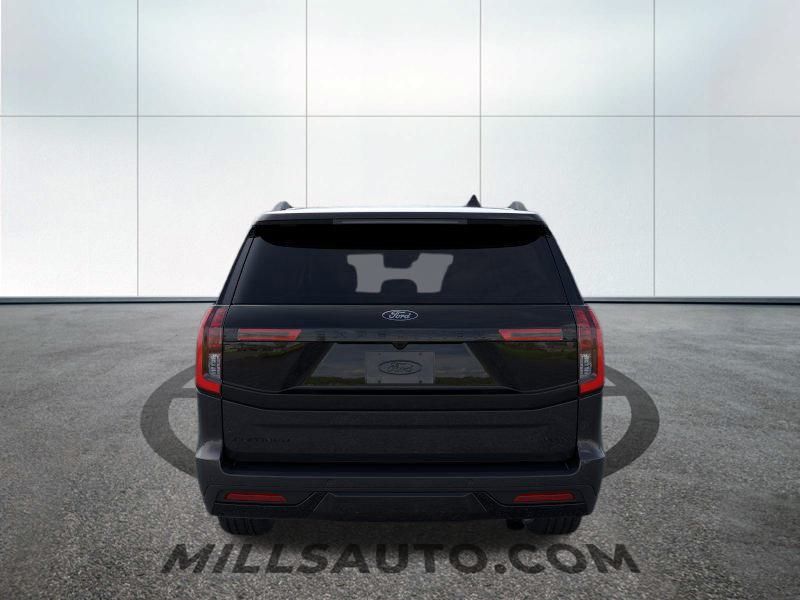 2025 Ford Expedition MAX Platinum photo 3