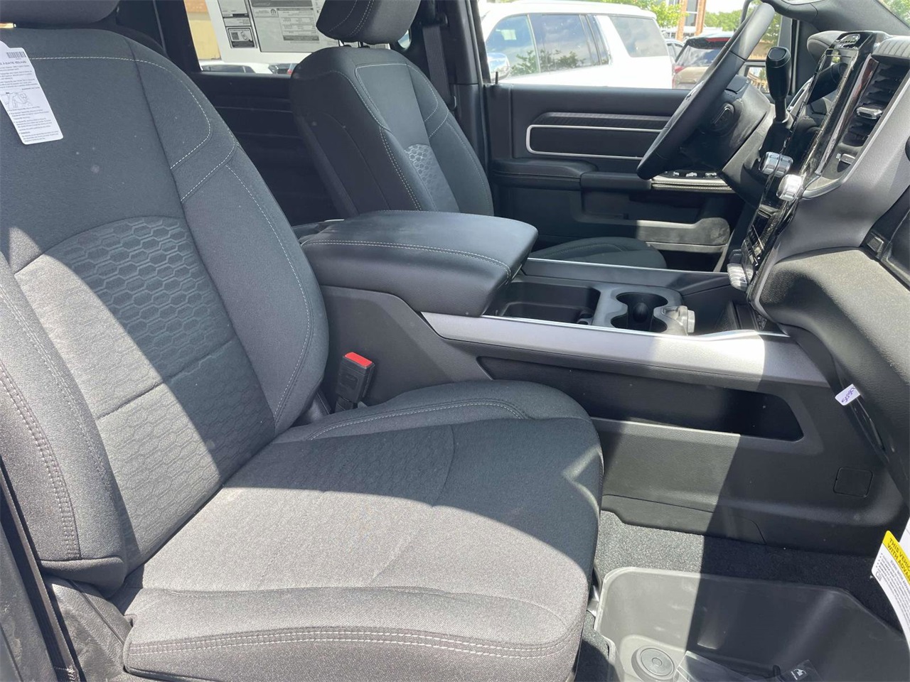 2025 Ram 2500 Big Horn photo 27