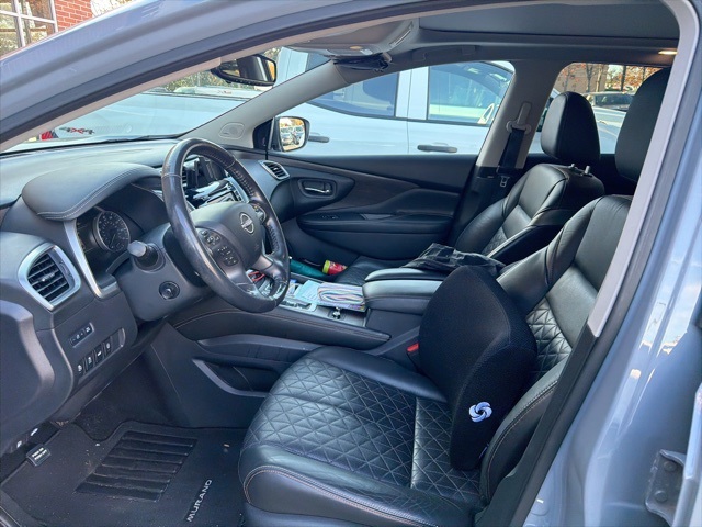 2023 Nissan Murano Platinum photo 2