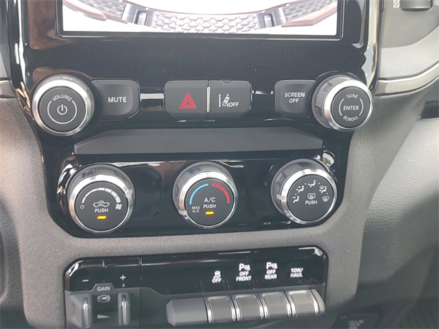 2026 Ram 1500 Warlock photo 17