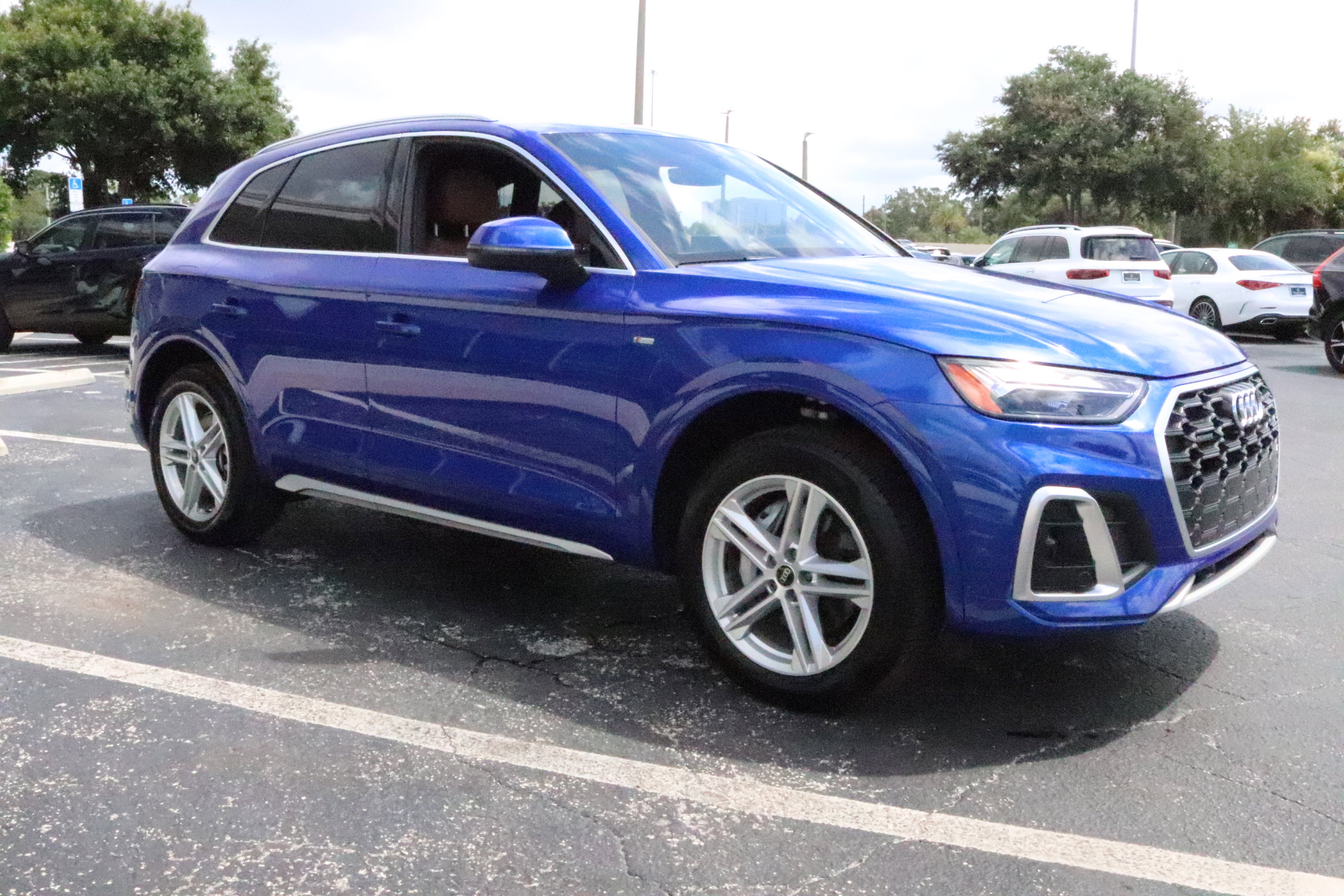 2023 Audi Q5 S line Premium 55 TFSI photo 6