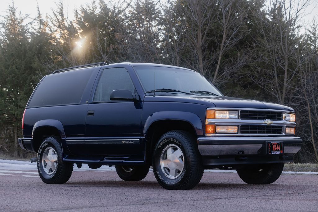 1996 Chevrolet Tahoe's photo