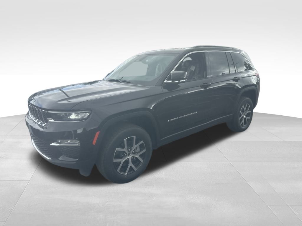2025 Jeep Grand Cherokee Limited photo 2