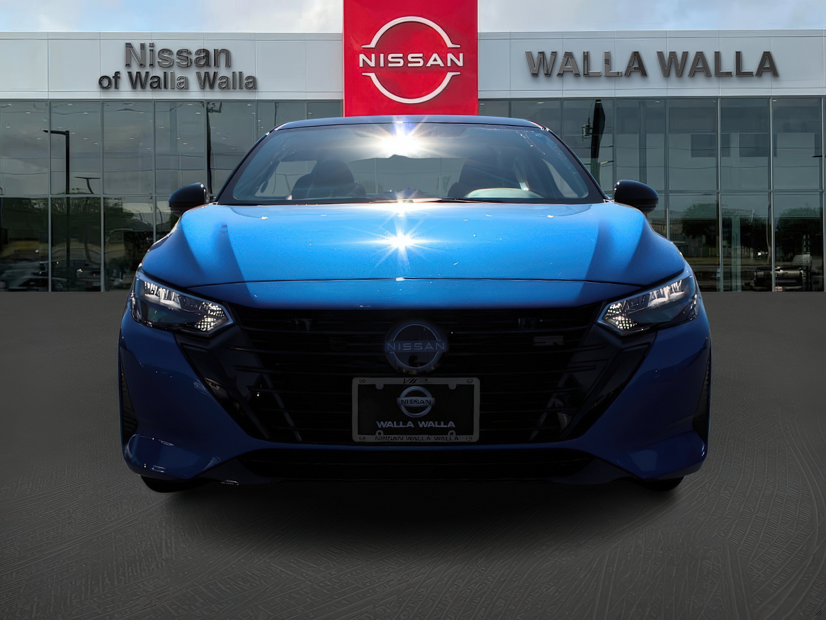 2025 Nissan Sentra SR Midnight Edition photo 2