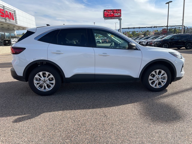 2024 Ford Escape Active photo 2