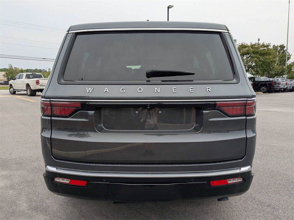 2024 Jeep Wagoneer Base photo 5