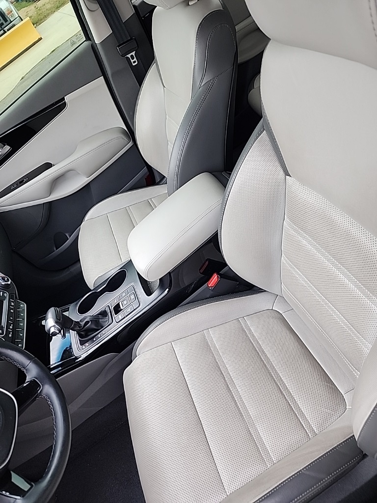 2019 Kia Sorento SX V6 photo 9