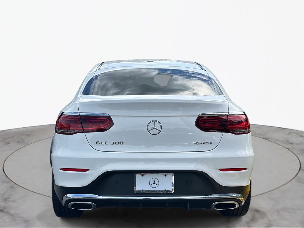 2022 Mercedes Benz GLC 300 Coupe photo 4