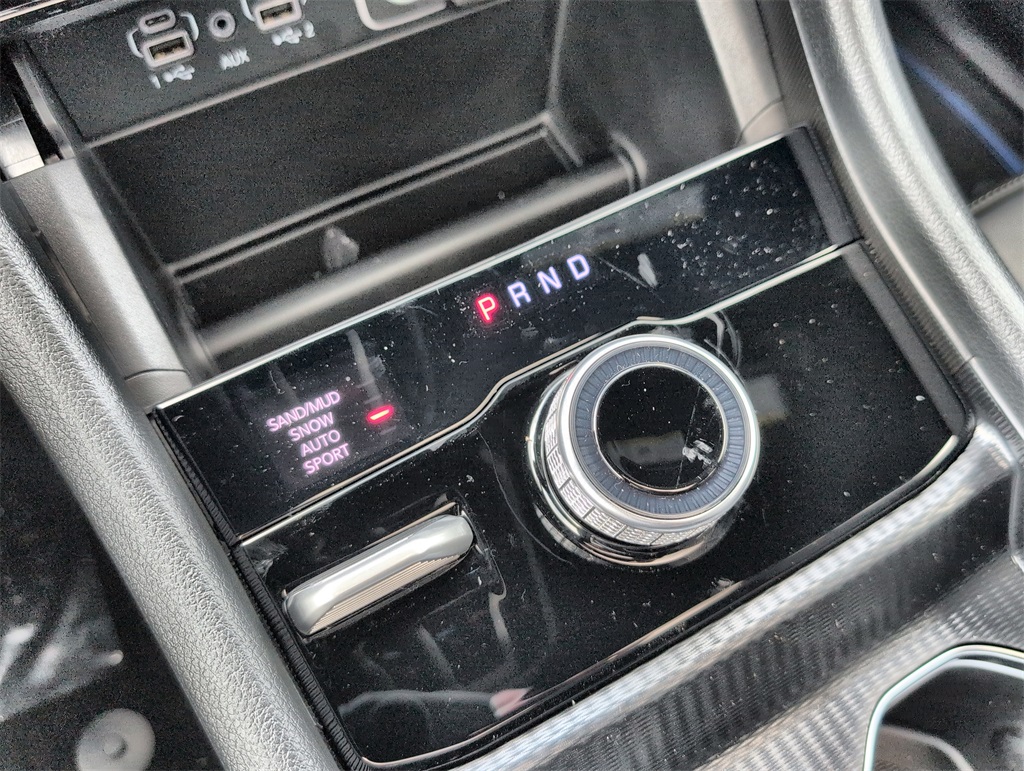 2025 Jeep Grand Cherokee Limited photo 8