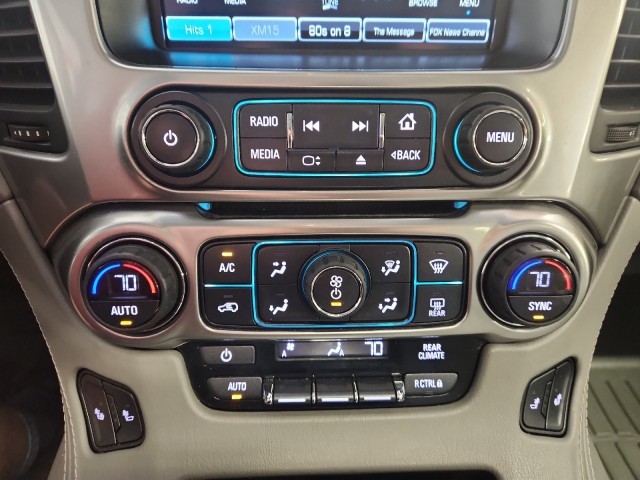 2017 Chevrolet Tahoe LT photo 18