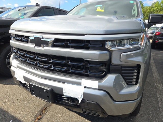 2026 Chevrolet Silverado RST photo 3