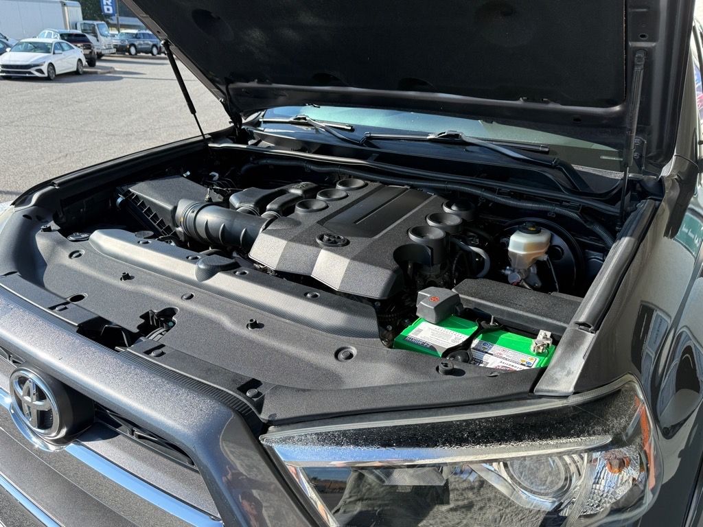 2018 Toyota 4Runner Limited photo 29