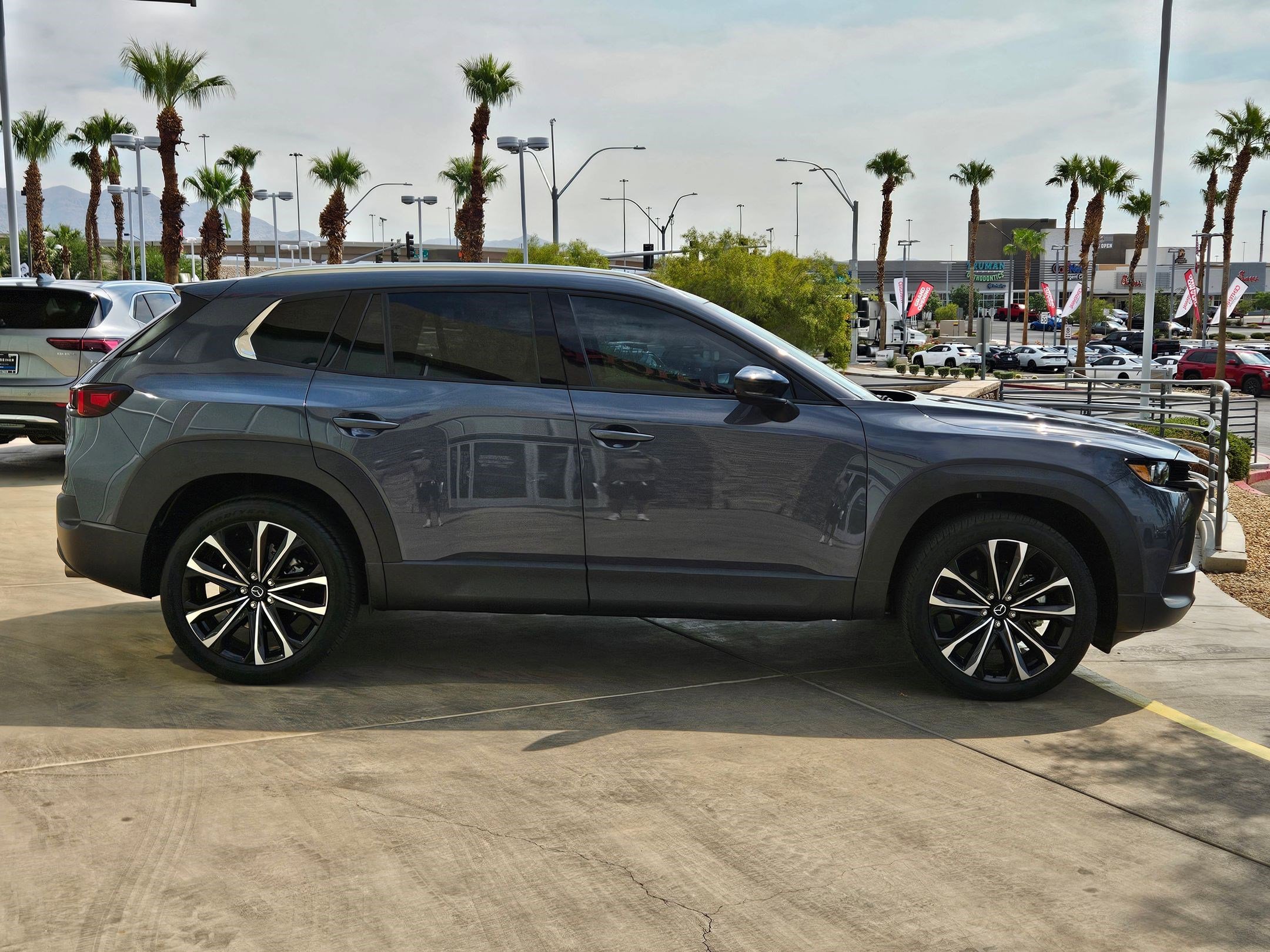 2025 Mazda CX-50 2.5 Premium Plus photo 6