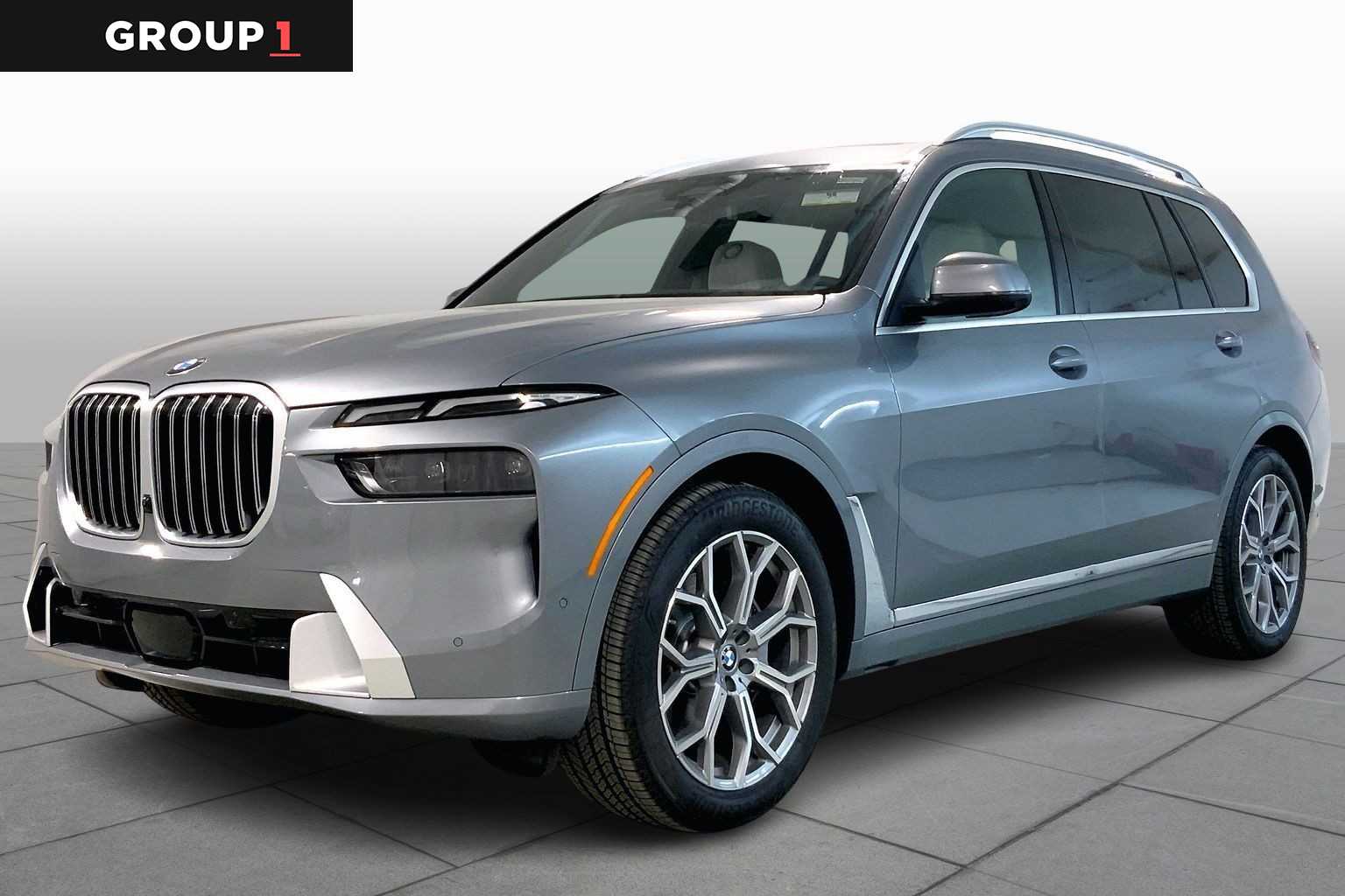 2026 BMW X7 40i's photo