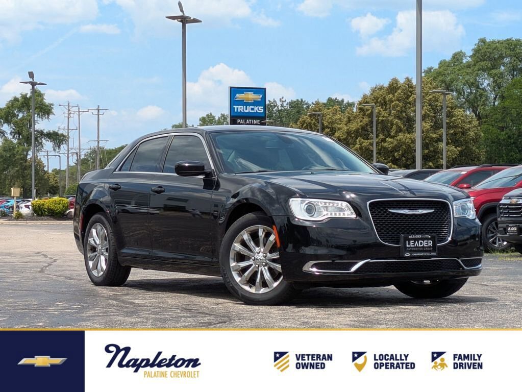 2018 Chrysler 300