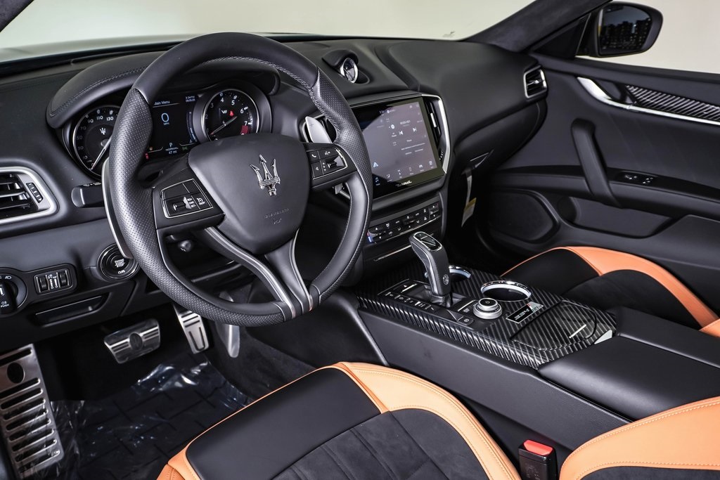 2024 Maserati Ghibli Trofeo photo 21
