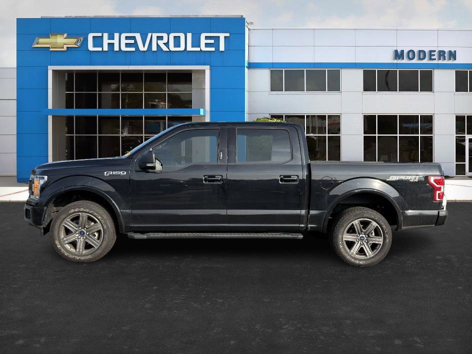 2020 Ford F-150 XLT photo 2