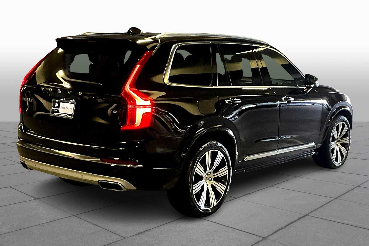 2021 Volvo XC90 Inscription photo 3