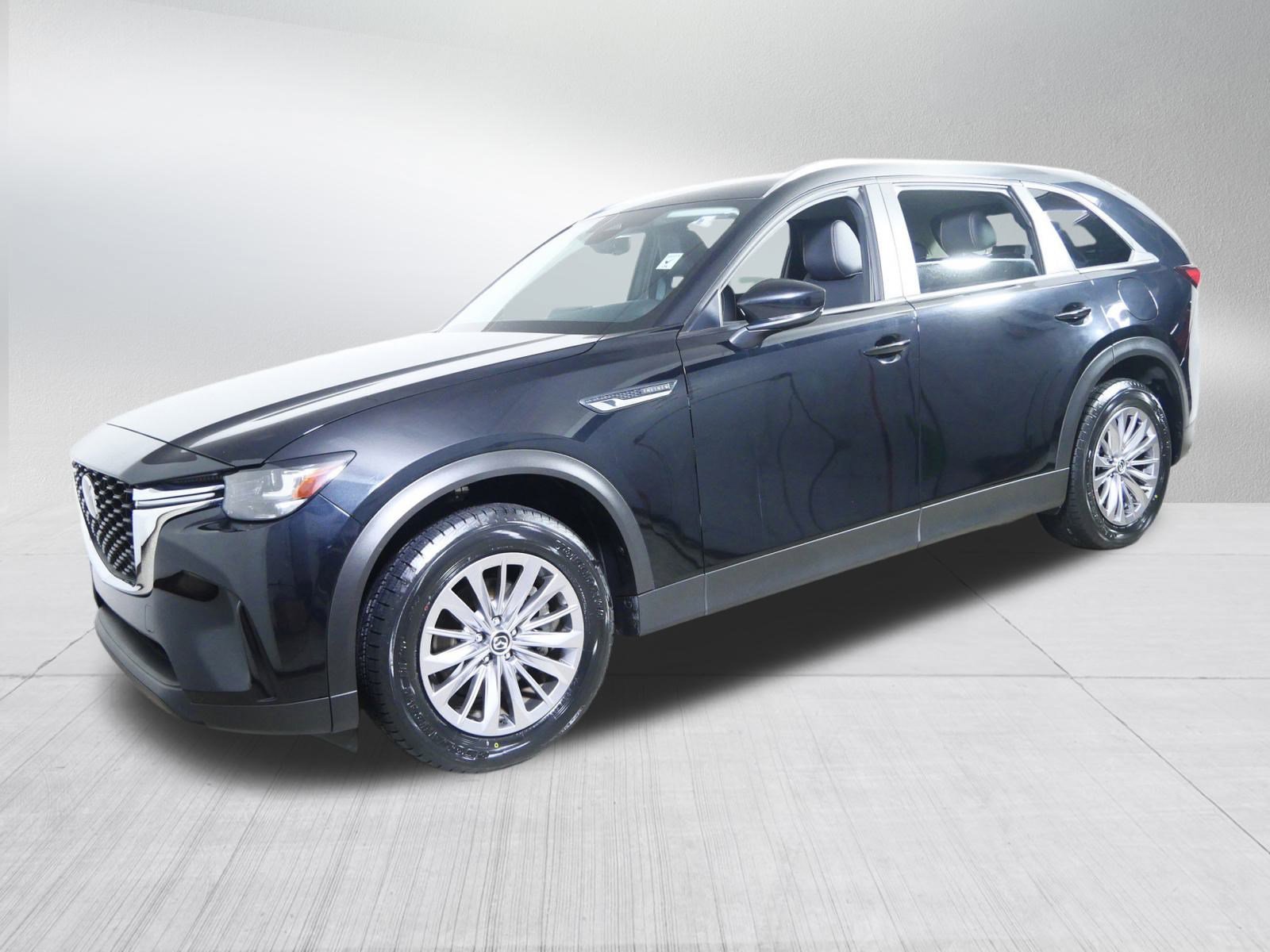 2025 Mazda CX-90 Select photo 3