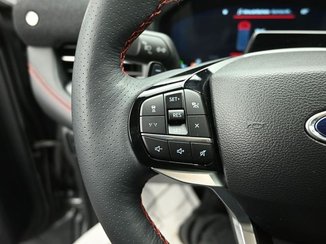 2025 FORD EXPLORER - Image 17