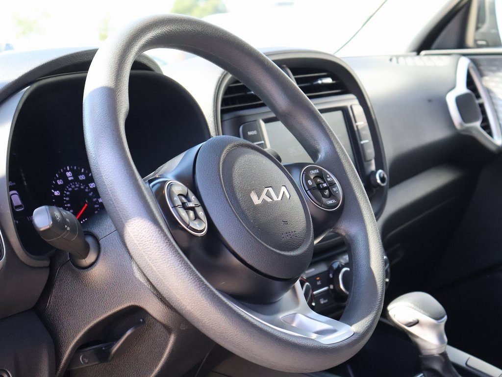 2022 Kia Soul LX photo 21