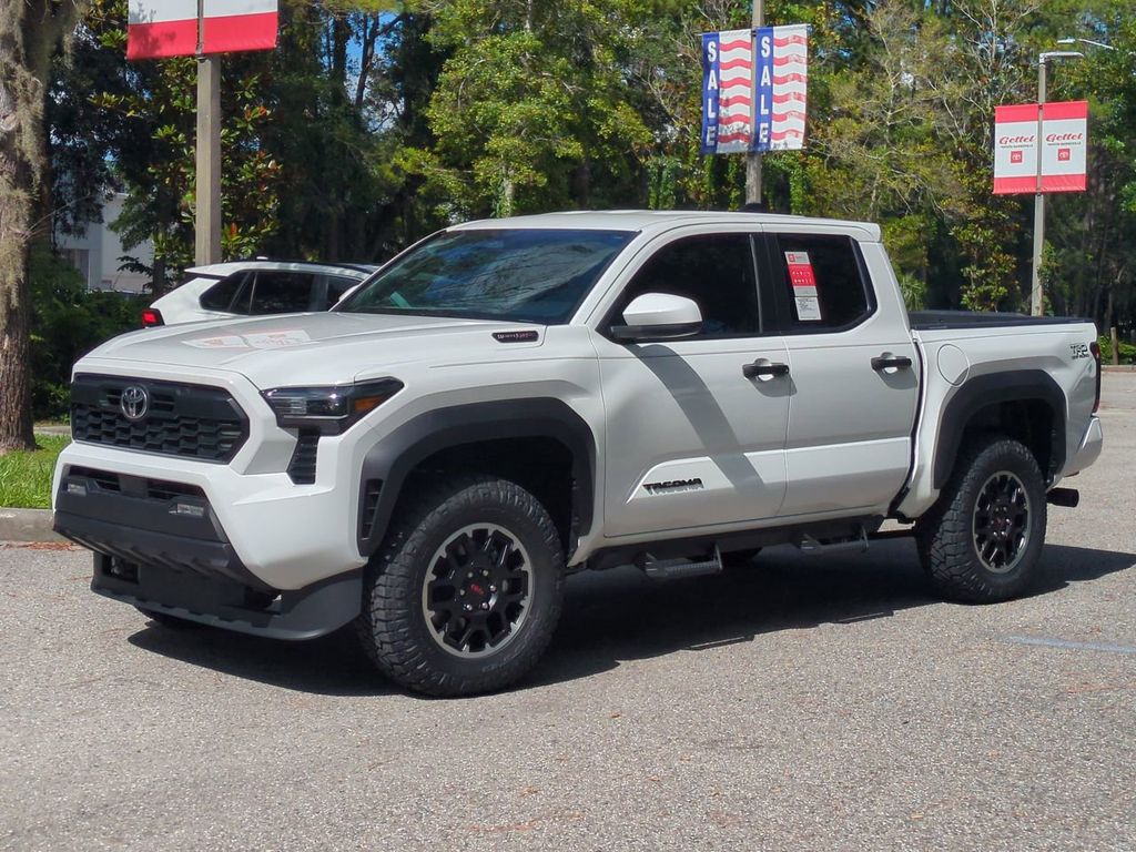 2025 Toyota Tacoma TRD Off Road's photo