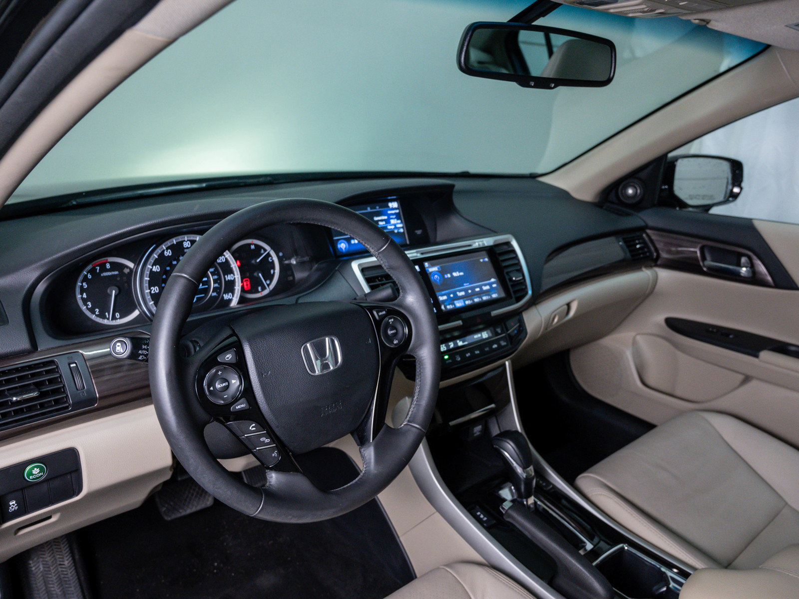 2017 Honda Accord EX-L photo 18