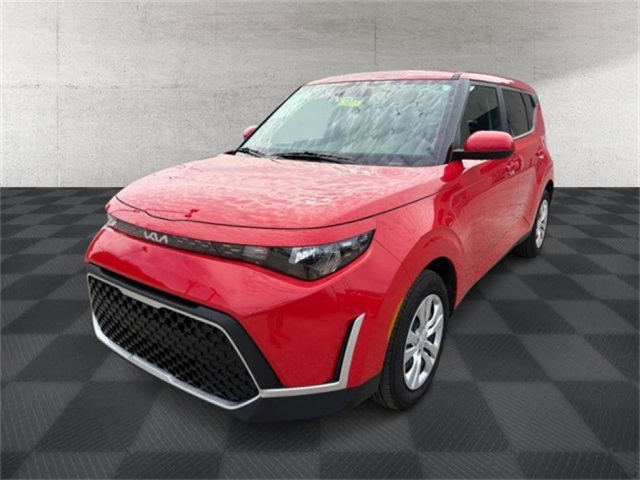 2025 Kia Soul LX photo 3