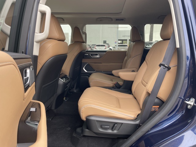 2025 Infiniti QX80 Luxe photo 19