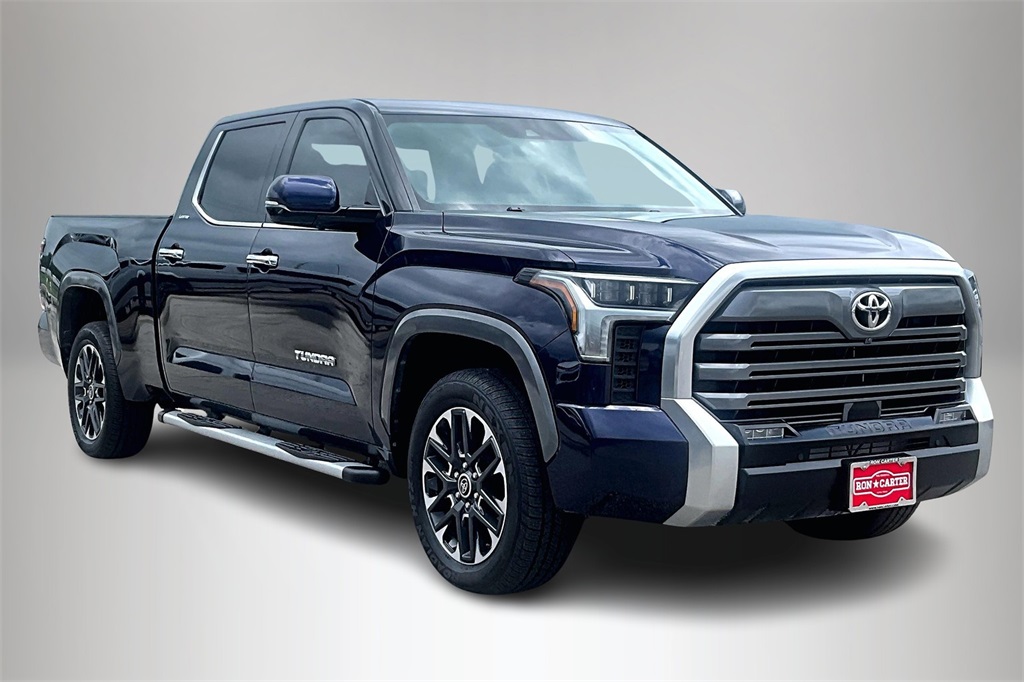 2023 Toyota Tundra Limited's photo