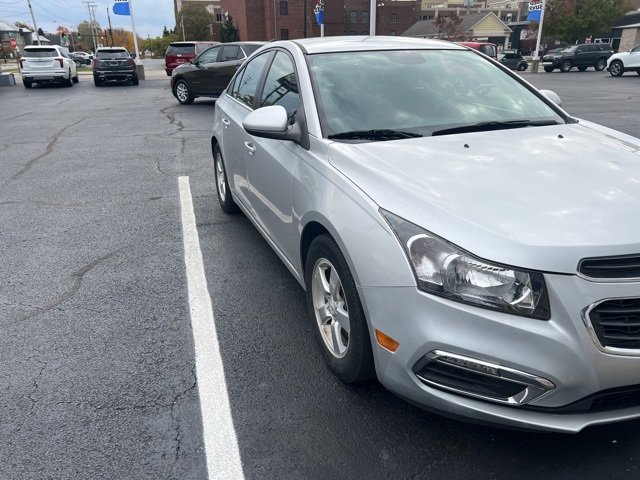 Used 2015 Chevrolet Cruze 1LT with VIN 1G1PC5SB4F7137145 for sale in Findlay, OH
