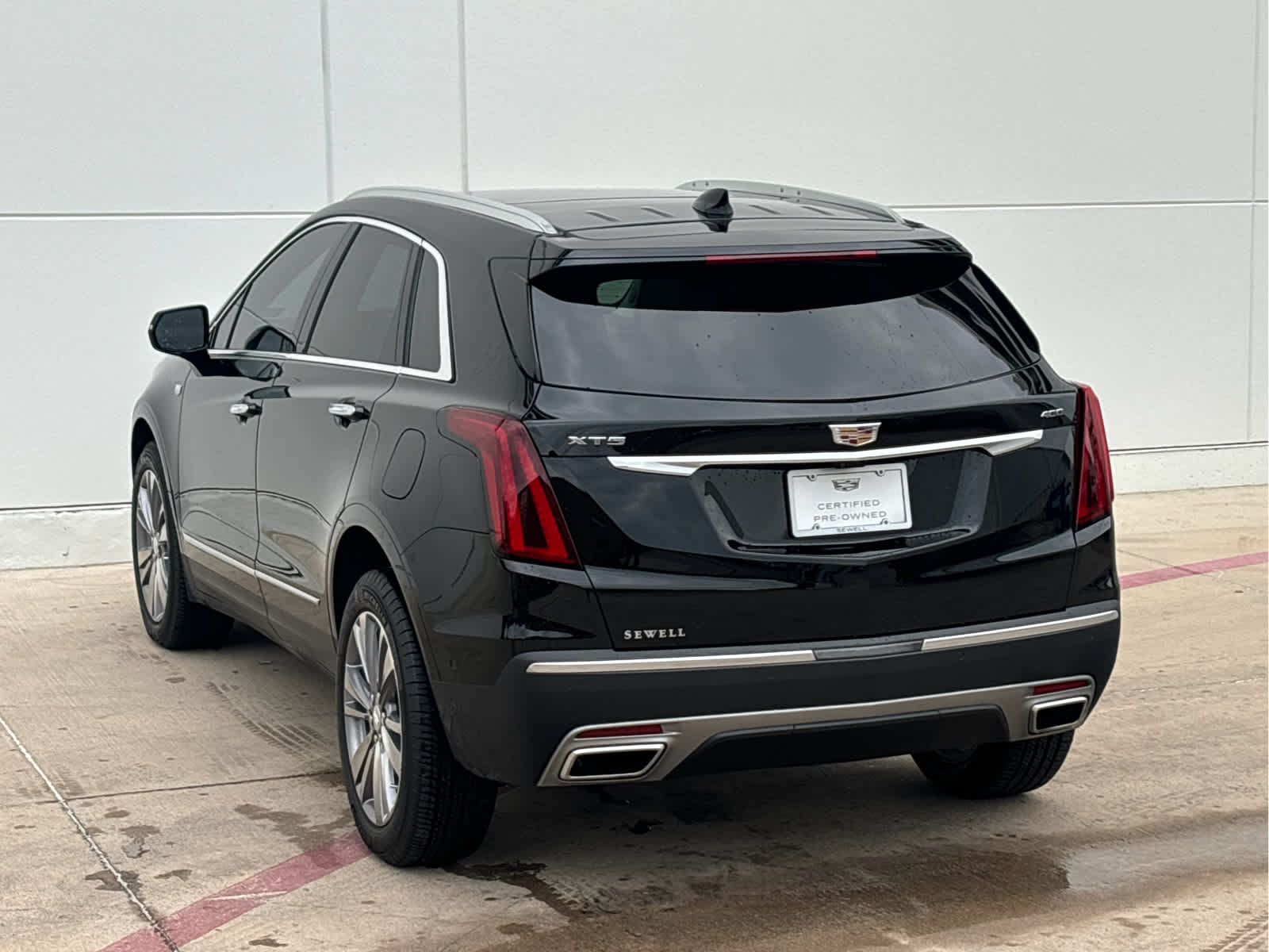 2024 Cadillac XT5 Premium Luxury photo 5