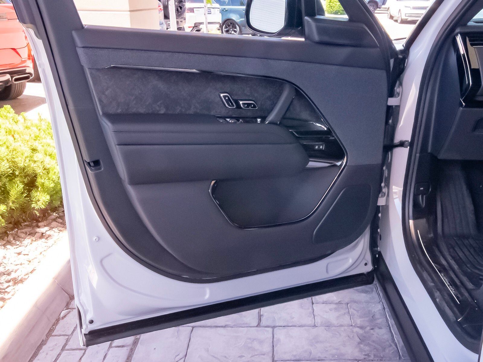 2025 Land Rover Range Rover Sport Autobiography photo 30