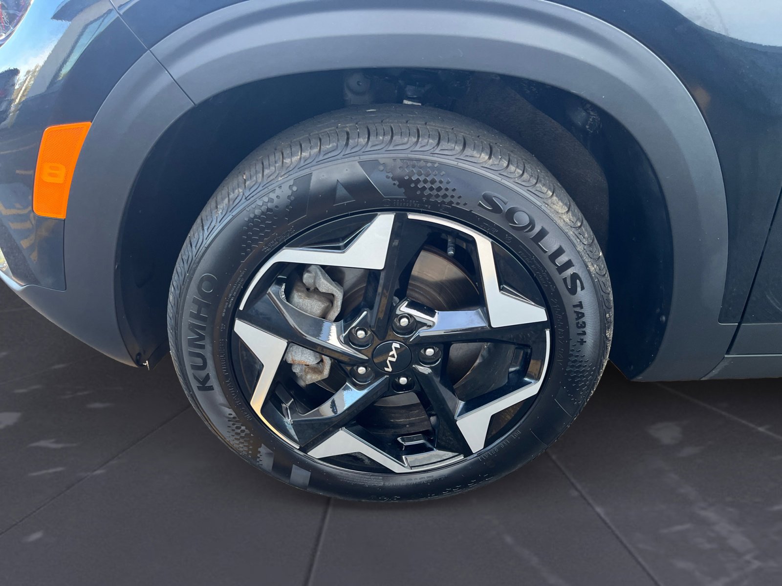 2024 Kia Seltos EX photo 36