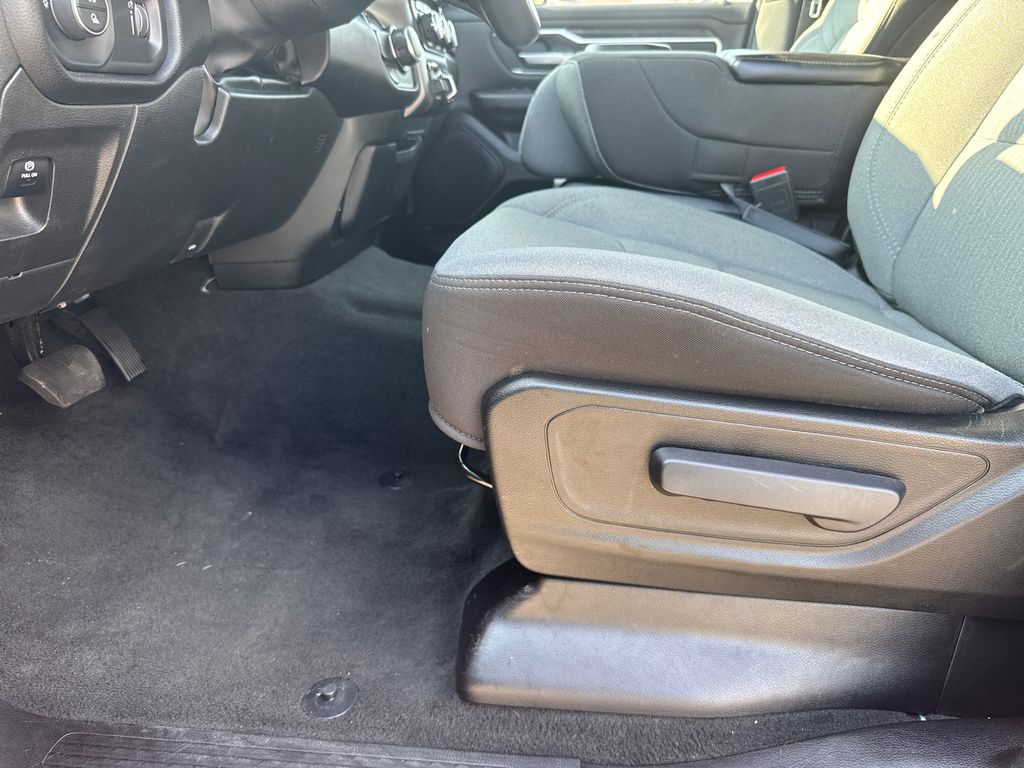 2023 Ram 1500 Big Horn Lone Star photo 9
