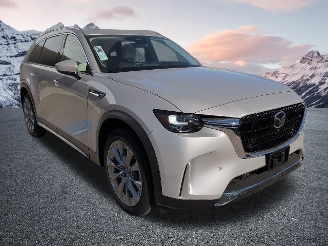2026 Mazda CX-90 Premium Plus Package's photo