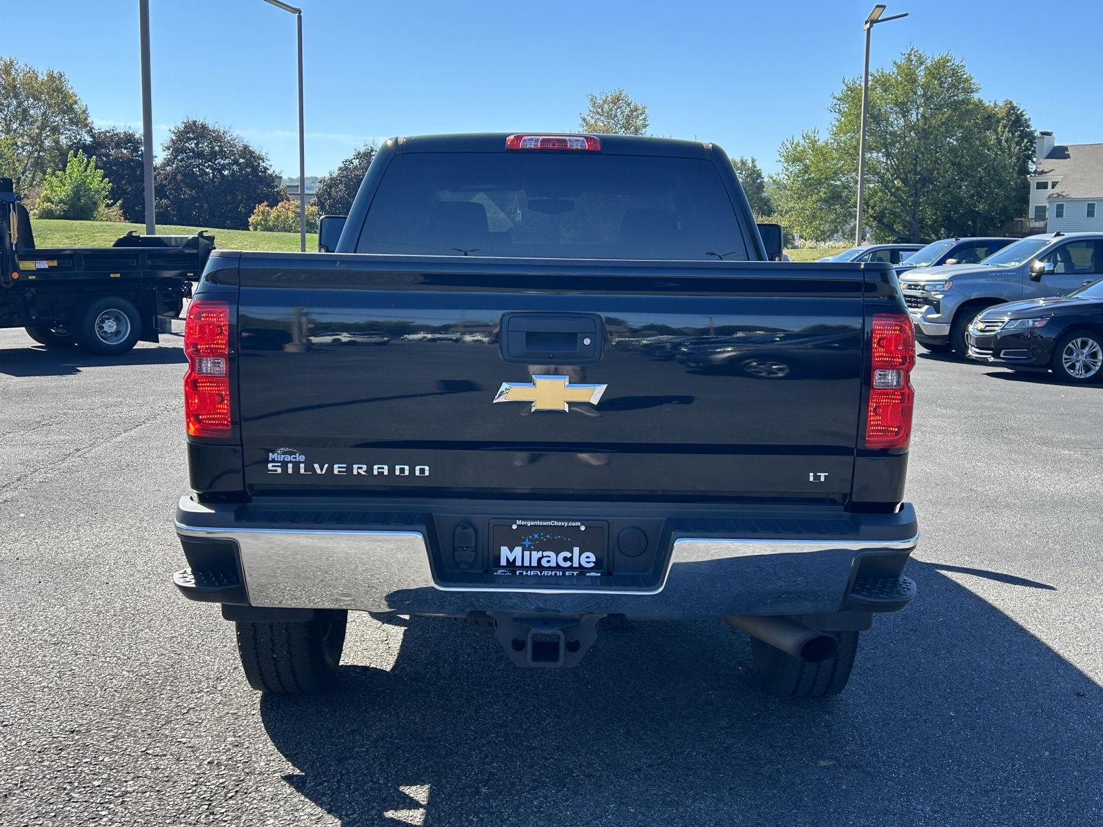 2018 Chevrolet Silverado 2500HD LT photo 6
