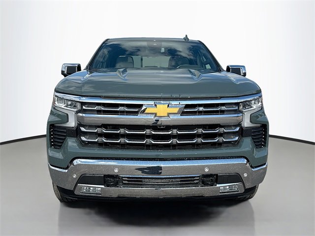 2025 Chevrolet Silverado 1500 LTZ photo 2
