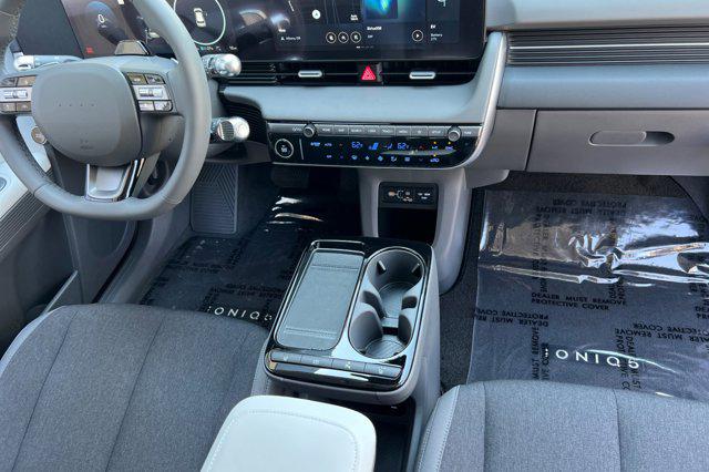 2025 Hyundai Ioniq 5 SE photo 10