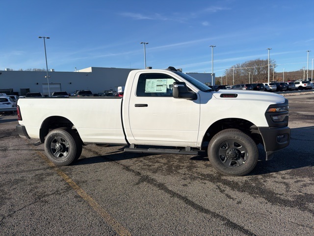 2026 Ram 2500 Tradesman photo 2