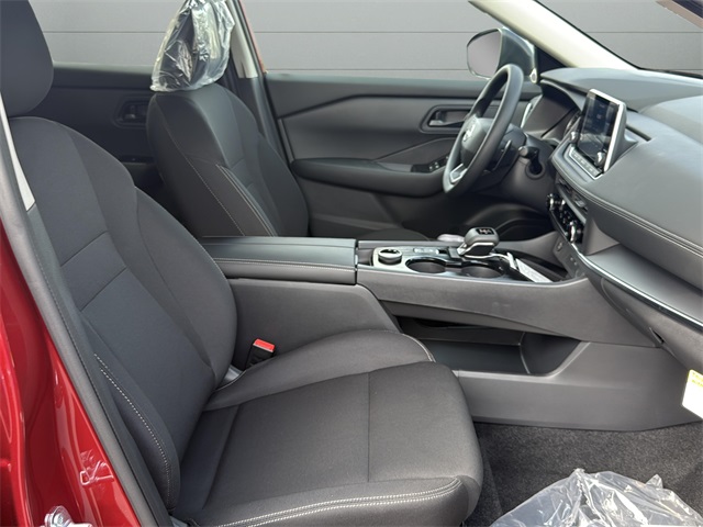 2026 Nissan Rogue S photo 28