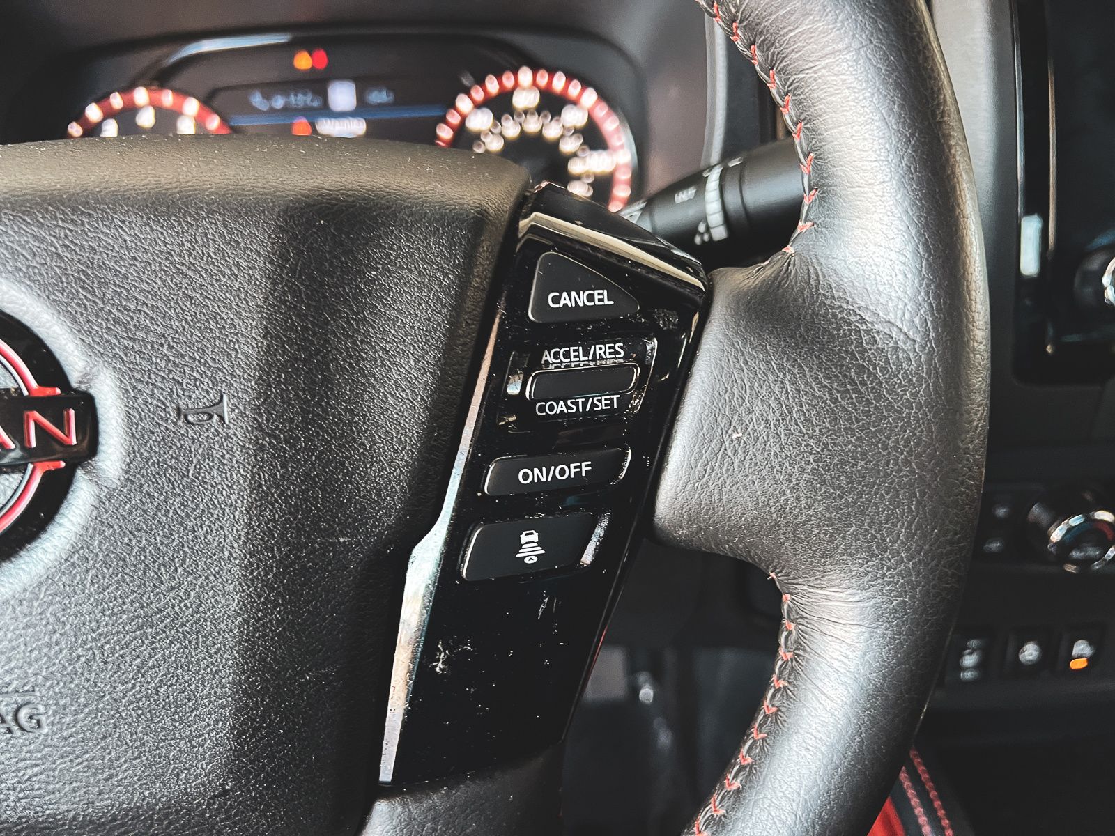 2023 Nissan Frontier PRO-4X photo 19