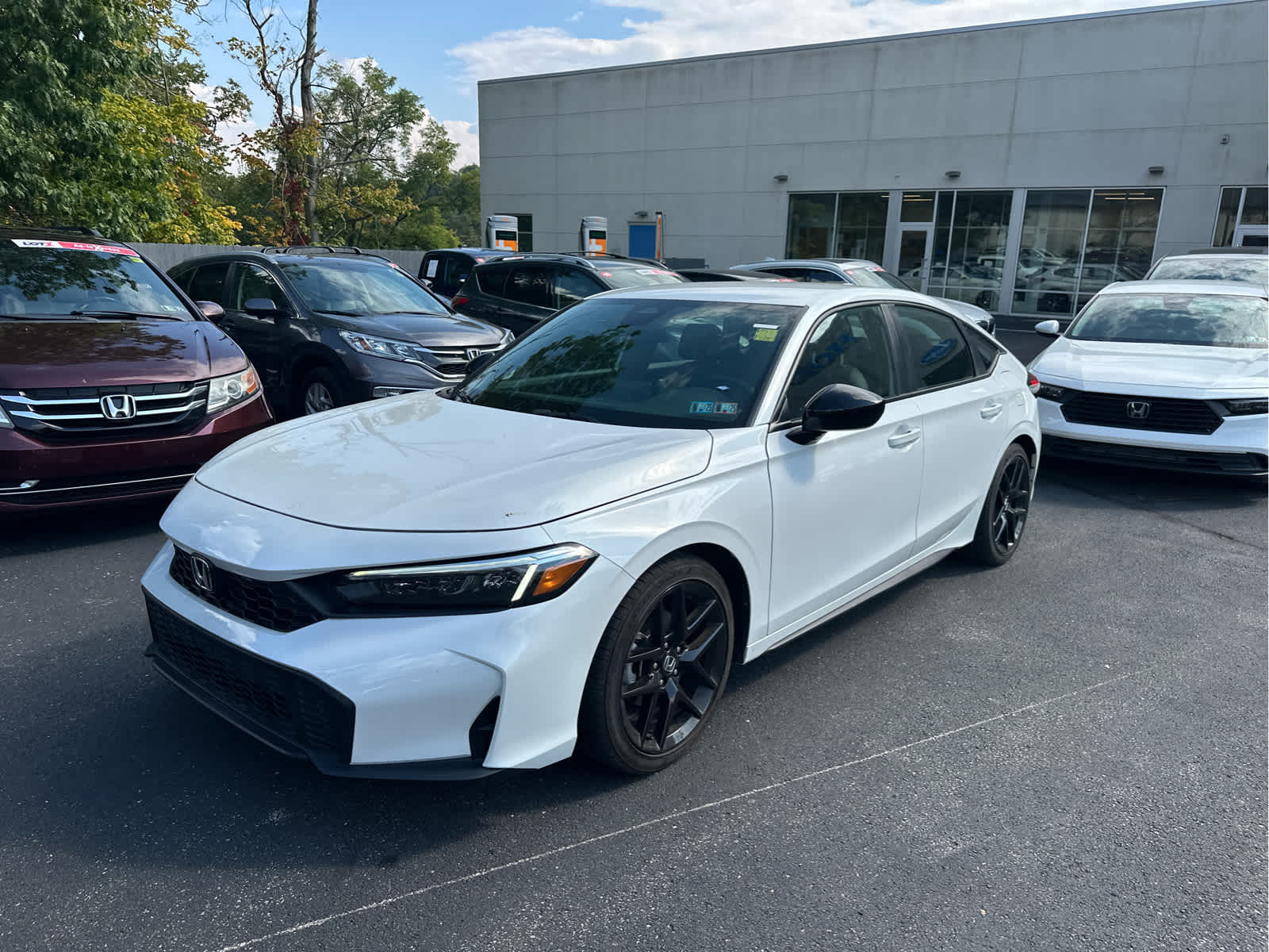2025 Honda Civic Sport photo 2