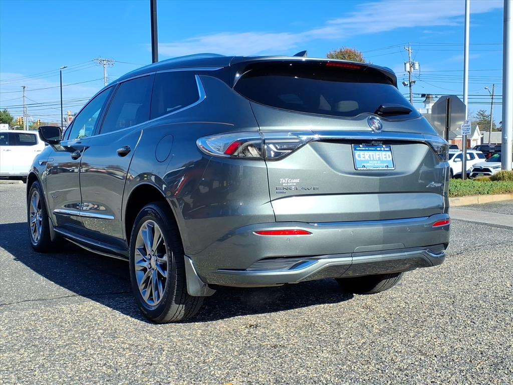 2022 Buick Enclave Avenir photo 4