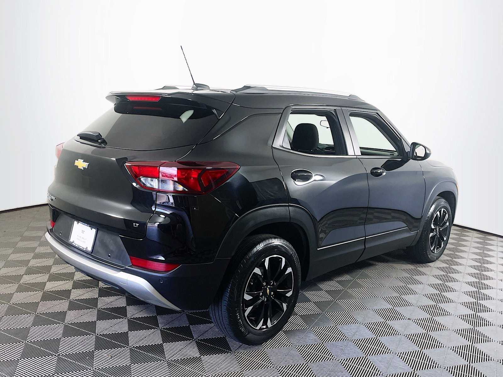 2021 Chevrolet Trailblazer LT photo 4