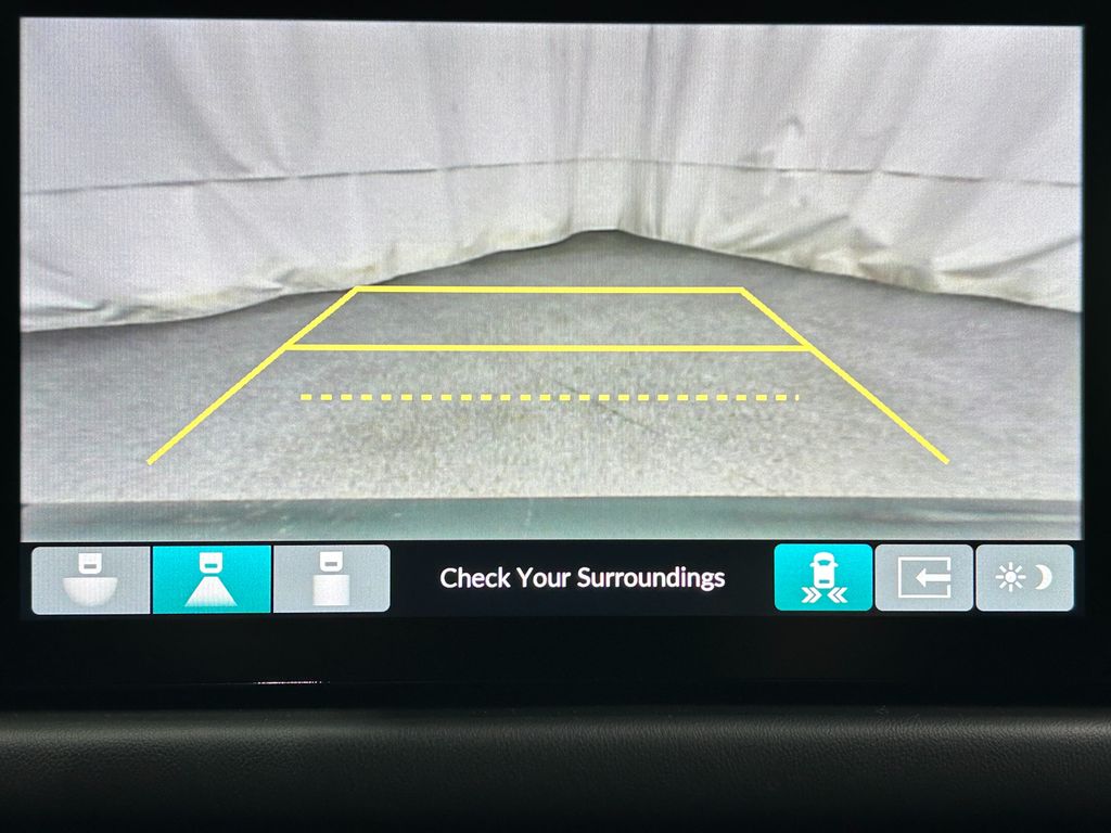 2025 Honda HR-V EX-L photo 17