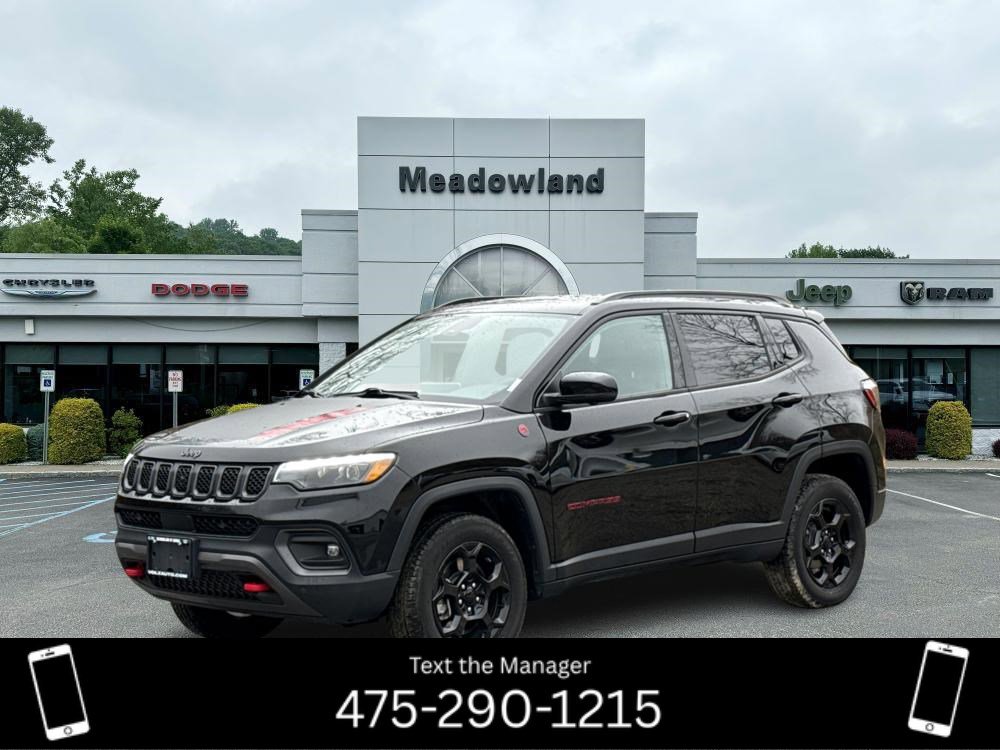 2023 Jeep Compass Trailhawk's photo