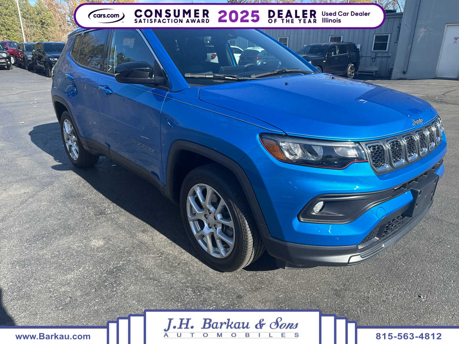 2023 Jeep Compass Latitude Lux's photo